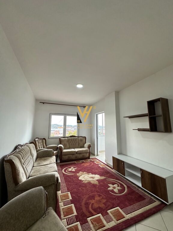 Apartament 1+1 në shitje në Terminali i Autobusëve të Jugut & Veriut, Tiranë, 54 m². Foto 1 nga 3