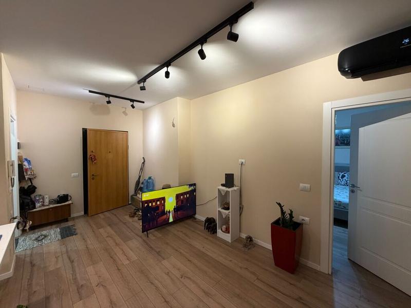 Apartament 2+1 në shitje në Rruga Sadik Zotaj, Vlorë, 67 m². Foto 3 nga 10