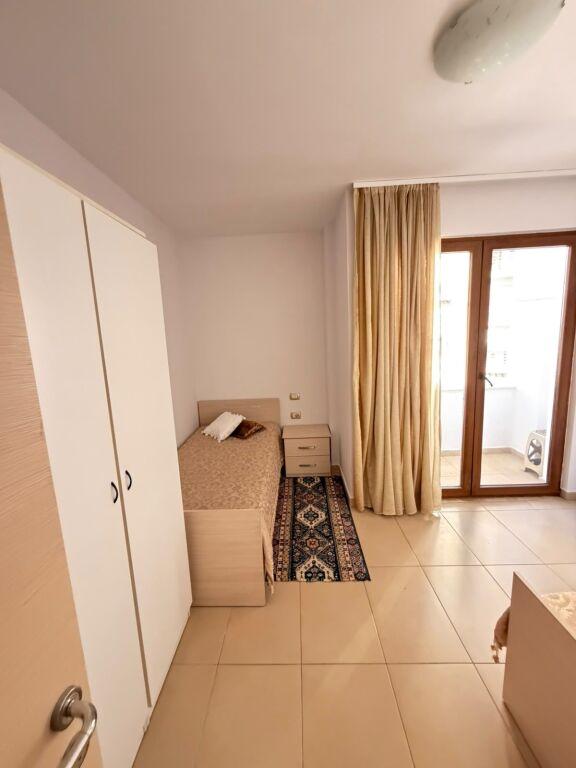 Apartament 2+1 me qera në Rruga e Bogdanëve, Tiranë, 98 m². Foto 4 nga 6