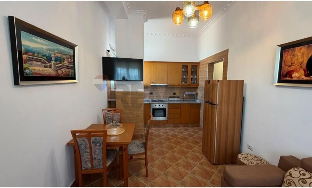 Appartamento in affitto a Rruga e Kavajës, Tirana, 60 m². Foto 2 di 3