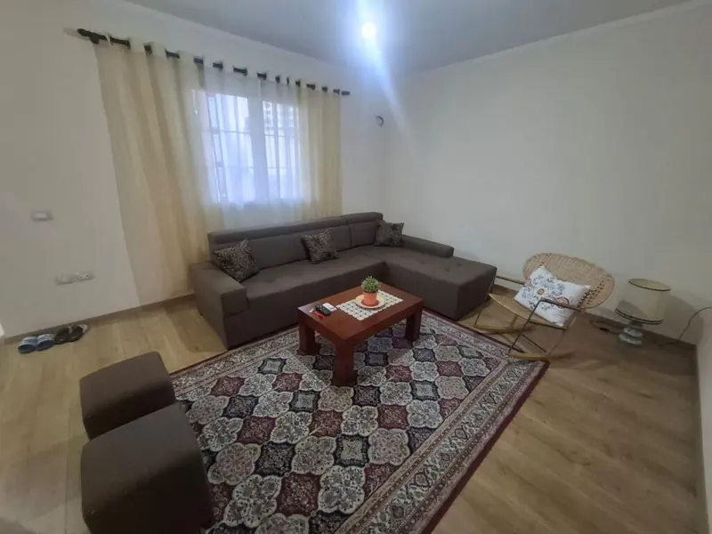 Shtëpi private 2+1 me qera në Lagjia Nr 6, Durrës, 80 m²