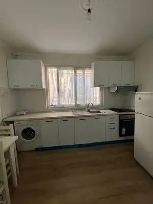 Apartament 2+1 me qera në Rruga Kongresi i Manastirit, Tiranë, 65 m². Foto 2 nga 5