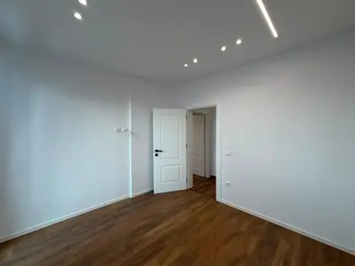 Apartament 2+1 në shitje në Shkolla e Kuqe, Tiranë, 64 m². Foto 7 nga 9
