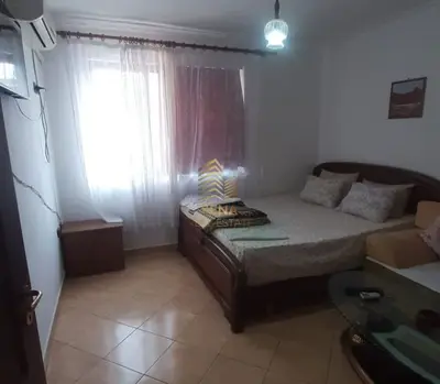 Apartament 1+1 me qera në Rruga Kongresi I Manastirit, Tiranë, 60 m². Foto 6 nga 9