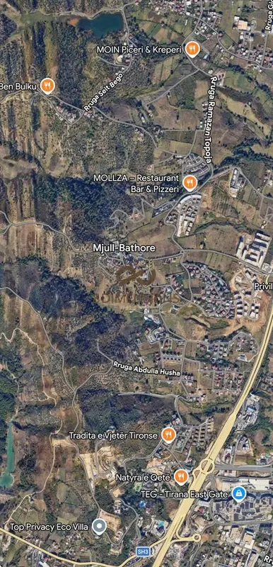 Terreno in vendita a Mjull Bathore, Tirana, 25.000 m²
