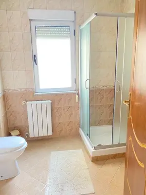Apartament 3+1 me qera në Ambasada Amerikane, Tiranë, 120 m². Foto 7 nga 7