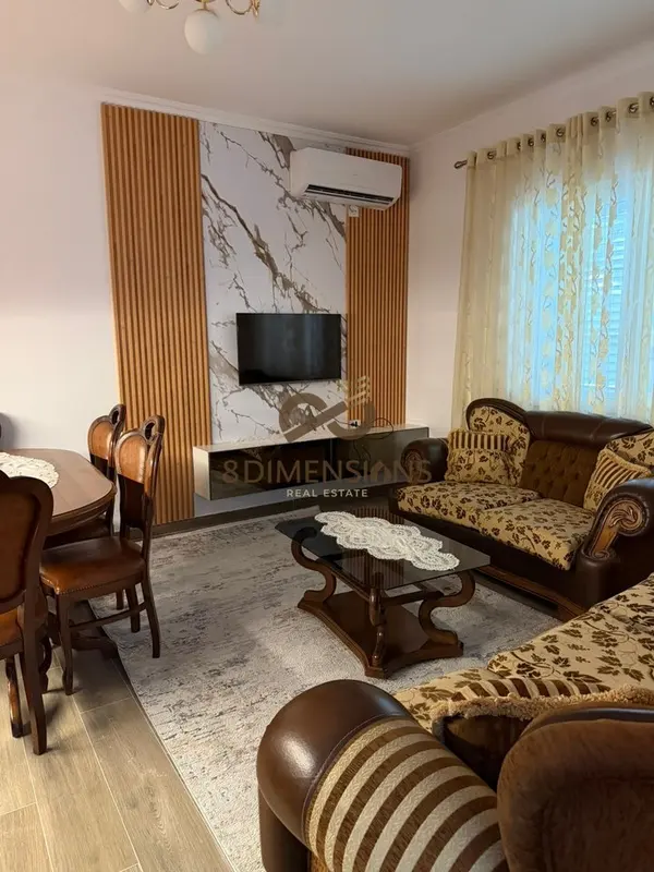 Villa 2+1 in affitto a Bulevardi i Ri, Tirana, 110 m²