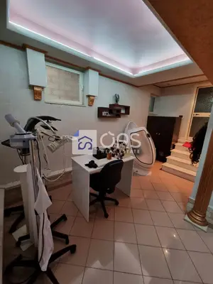 Zyrë në shitje në Rruga e Durrsit, Tiranë, 148 m². Foto 11 nga 12