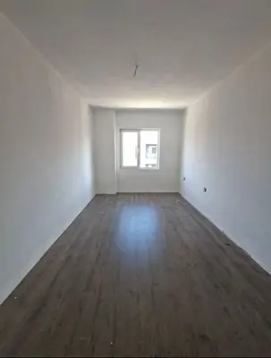 Apartament 2+1 në shitje në Rruga Bavaria, Kamëz, 100 m². Foto 3 nga 12