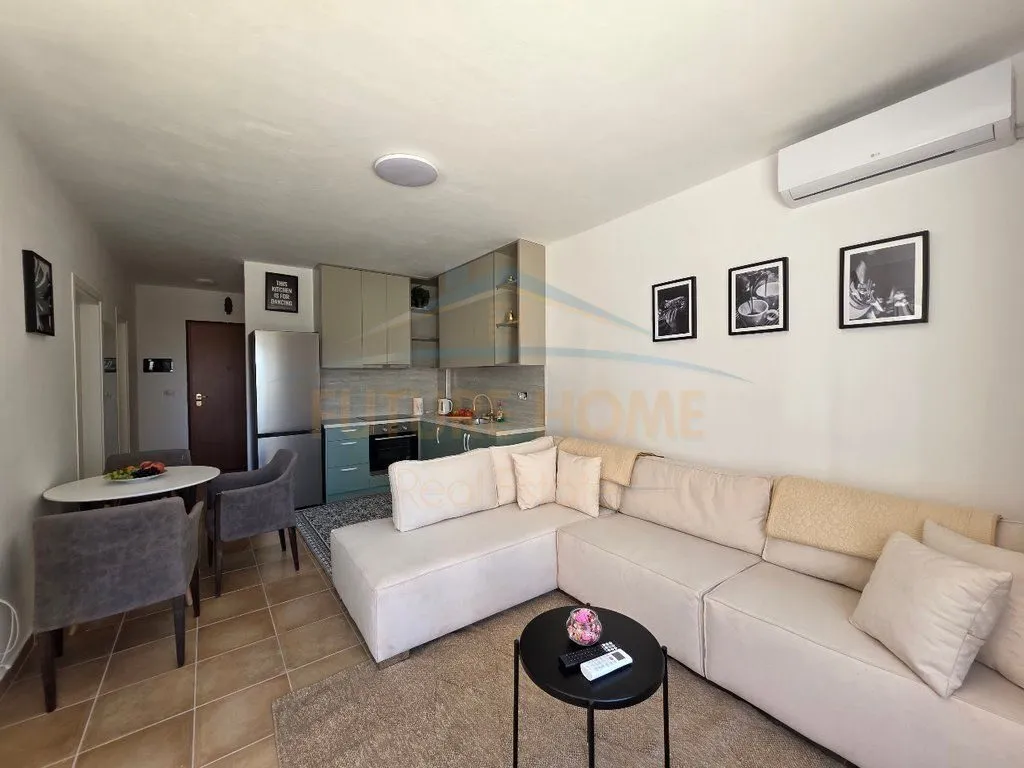 Apartament 1+1 në shitje në Qerret, Kavajë, 70 m². Foto 1 nga 7