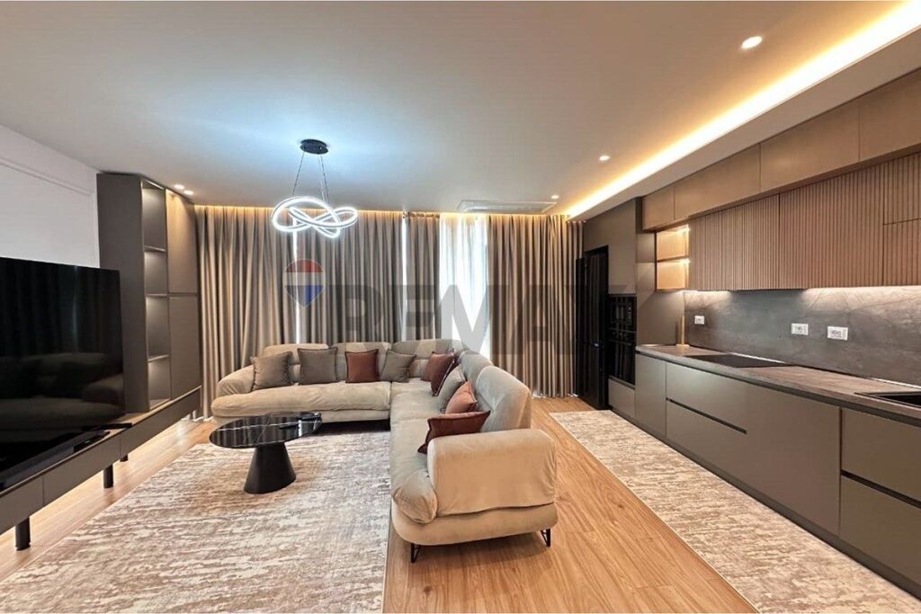 Appartamento in affitto a Liqeni i Tiranës, Tirana, 126 m². Foto 1 di 3