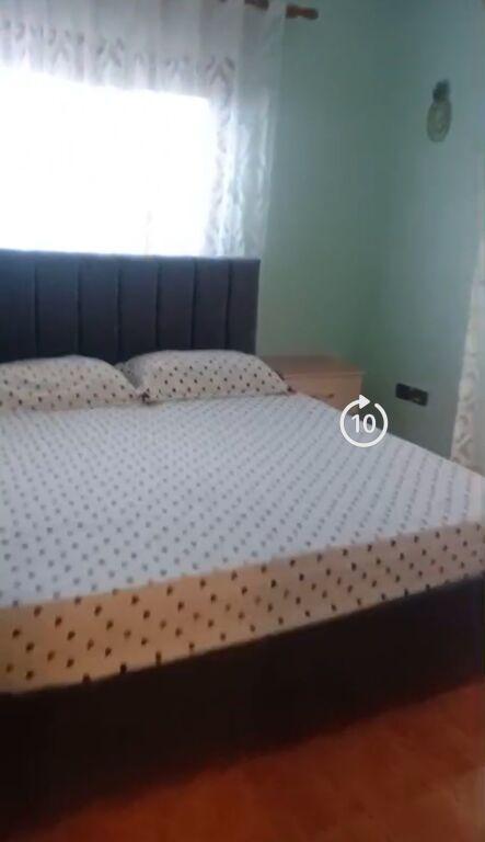 Apartament 2+1 me qera në Fakulteti i Ekonomisë, Tiranë, 100 m². Foto 3 nga 5