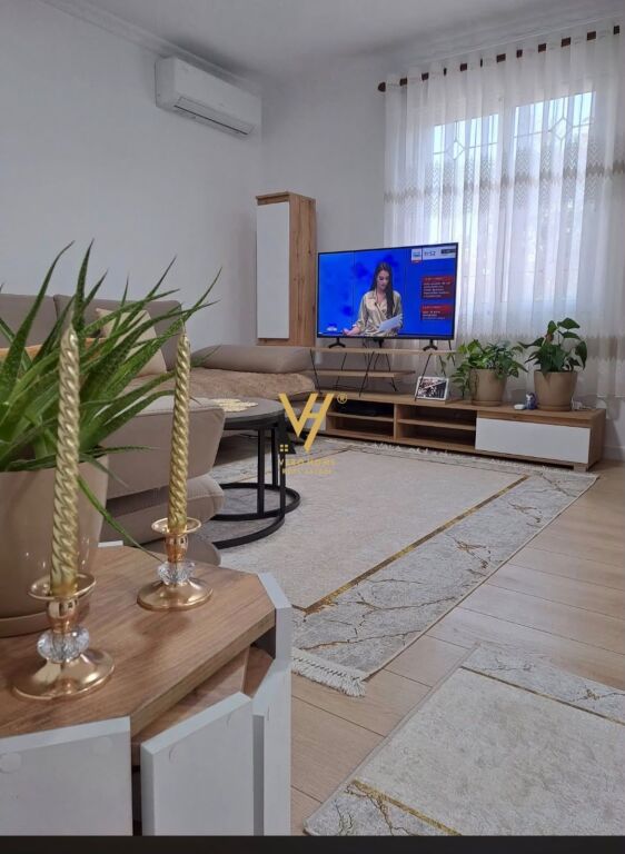 Shtëpi private në shitje në Fier, 210 m²