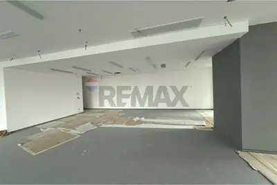 Ufficio in affitto a Downtown One, Tirana, 1.570 m². Foto 4 di 4