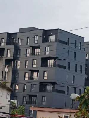 Appartamento 2+1 in vendita ad Ish Parku i Autobusëve, Tirana, 82 m². Foto 1 di 3