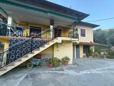 House for sale in Kanine, Vlorë, 500 m². Photo 4 of 12