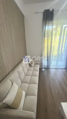 Apartament 1+1 me qera në Fresku, Tiranë, 50 m². Foto 1 nga 3