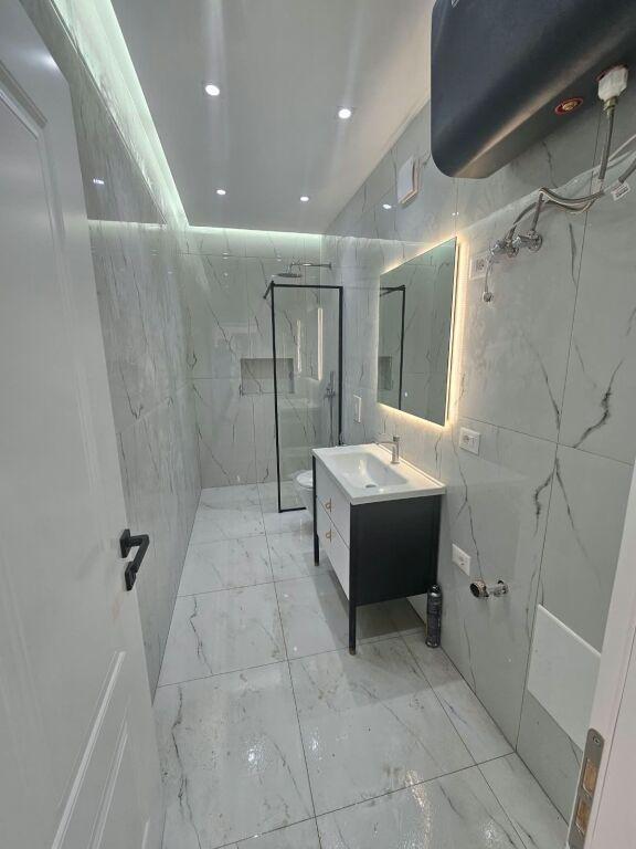 Apartament 1+1 në shitje në Shefqet Musaraj, Tiranë, 58 m²