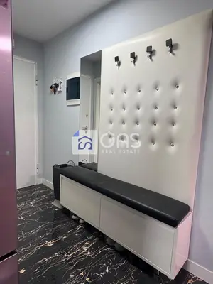 Apartament 2+1 me qera në Blloku, Tiranë, 97 m². Foto 7 nga 12
