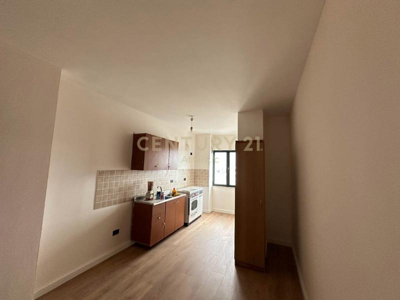 Apartament 2+1 në shitje në Tregu fruta perimeve, Durrës, 90 m². Foto 5 nga 10