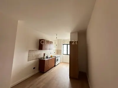 Apartment 2+1 for sale in Tregu i Fruta-Perimeve, Durrës, 90 m². Photo 5 of 10