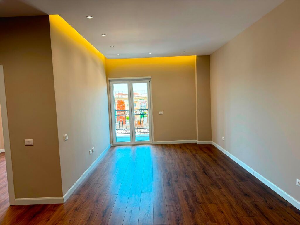 Appartamento 1+1 in vendita a Sauk, Tirana, 71 m²