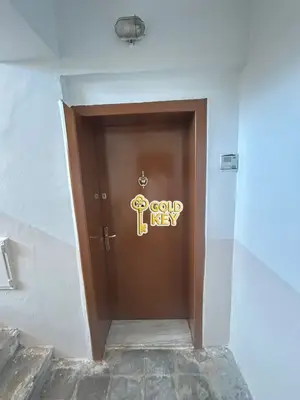 Apartament 2+1 në shitje në Pallati i Sportit Ramazan Njala, Durrës, 76 m². Foto 8 nga 9