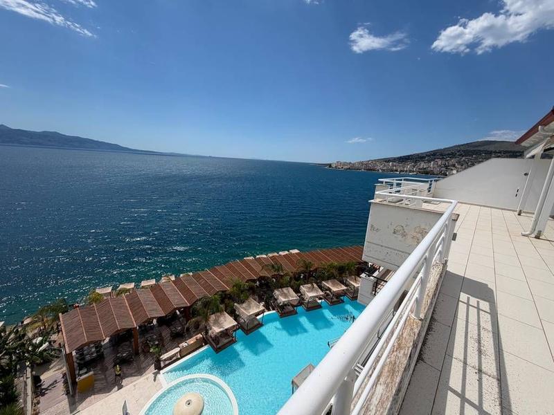 Attico in vendita a Saranda, Saranda, 251 m²