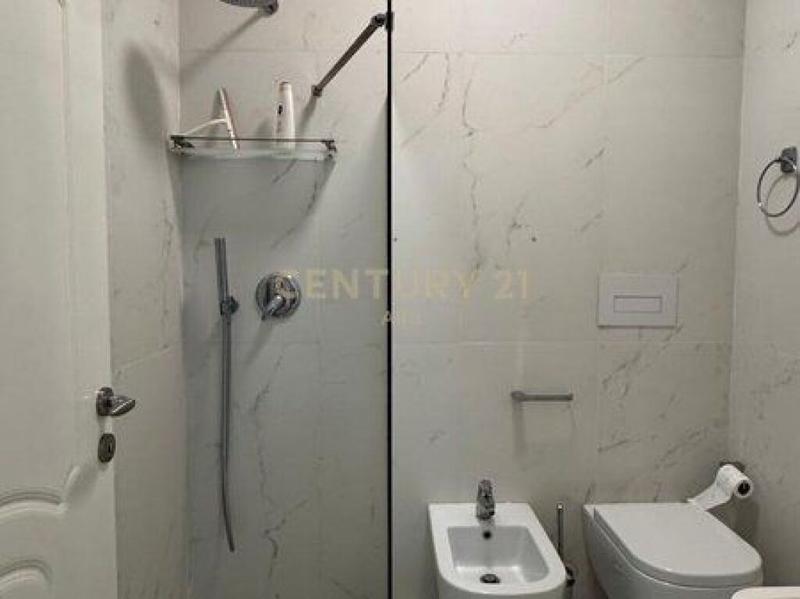 Appartamento 2+1 in vendita a Rruga Hoxha Tahsim, Tirana, 116 m²
