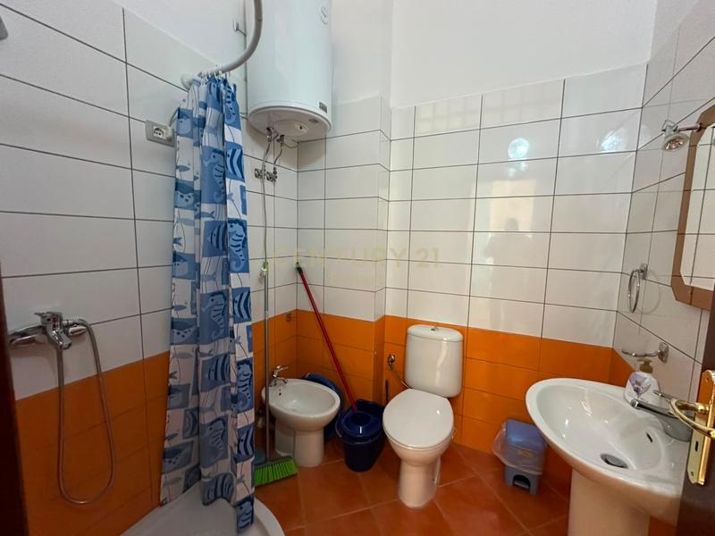 Studio for rent in Kalaja, Vlorë, 50 m². Photo 7 of 7