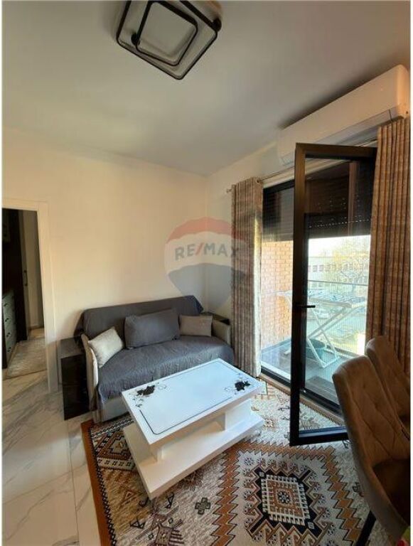 Apartment for sale in Porcelan, Tirana, 75 m². Photo 2 of 3