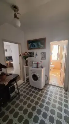 Apartament 1+1 në shitje në Rruga Mehmet Afezolli, Korçë, 59 m². Foto 9 nga 10
