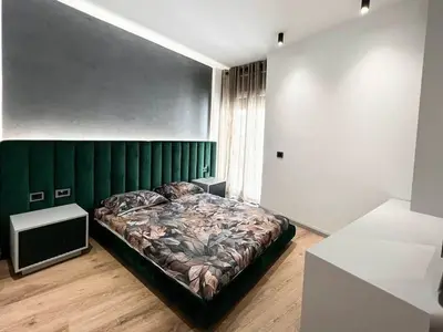 Apartament 2+1 në shitje në Liqeni i Thatë, Tiranë, 124 m². Foto 5 nga 8