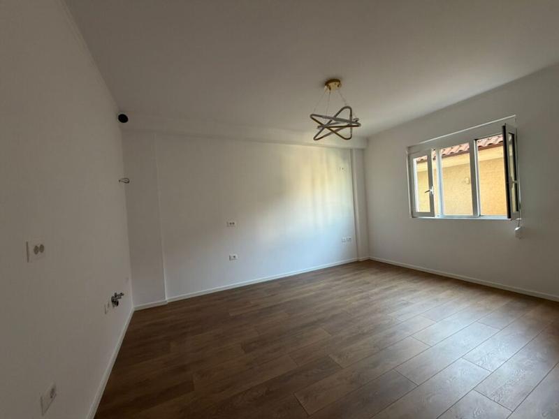 Appartamento 1+1 in vendita a Rruga Dritan Hoxha, Tirana, 47 m²