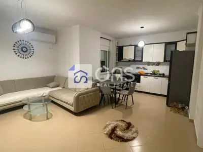Apartament 2+1 me qera në Fresku, Tiranë, 105 m². Foto 2 nga 5