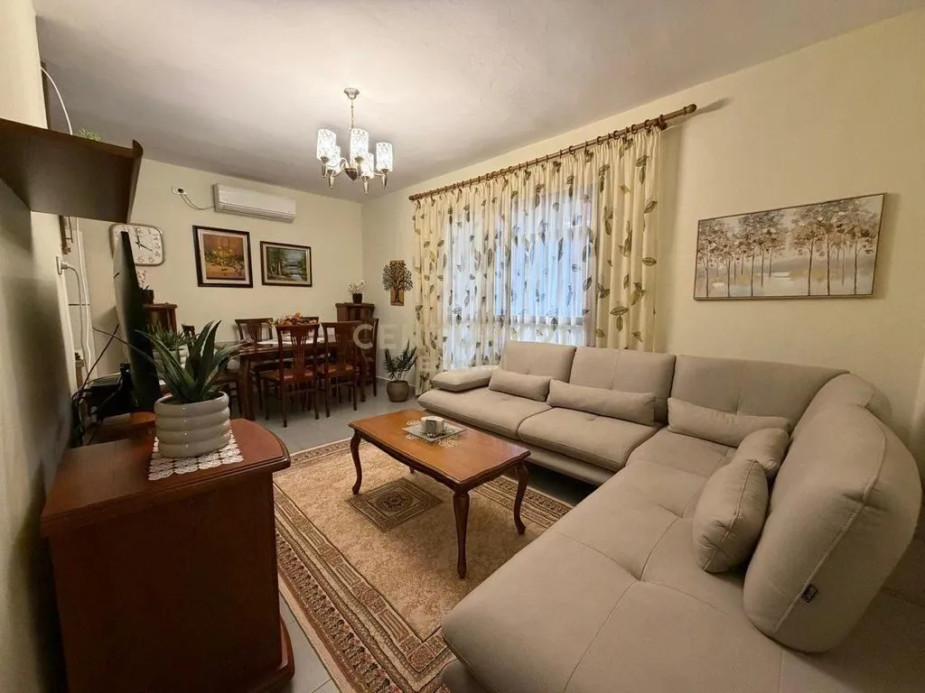 Appartamento 2+1 in affitto a Bulevardi Gjergj Fishta, Tirana, 77 m². Foto 1 di 8