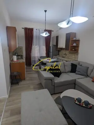 Apartament 2+1 me qera në Vasil Shanto, Tiranë, 77 m². Foto 2 nga 7