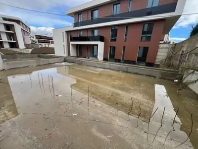 Apartament 2+1 në shitje në TEG, Tiranë, 141 m². Foto 11 nga 12