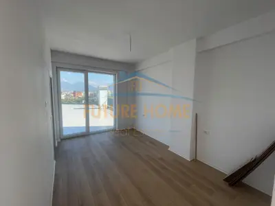 Apartament 3+1 në shitje në Komuna e Parisit, Tiranë, 137 m². Foto 7 nga 9
