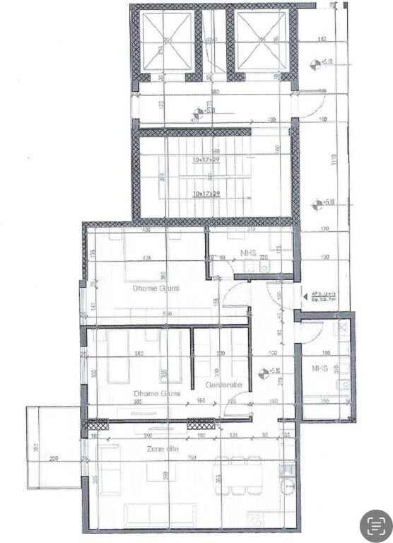 Apartament 2+1 në shitje në Rruga Gjon Krisli, Tiranë, 124 m². Foto 1 nga 3
