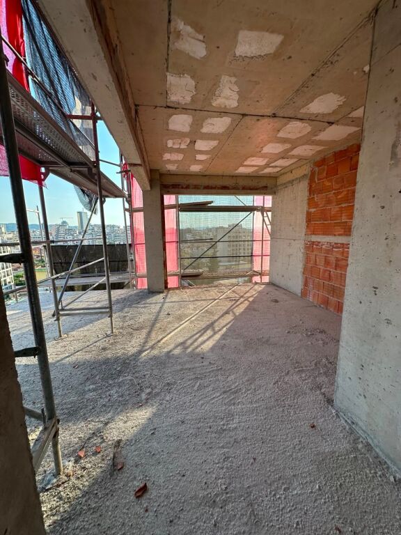 Apartament 1+1 në shitje në Rruga Riza Cerova, Tiranë, 86 m². Foto 2 nga 3