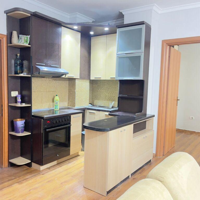 Apartament 1+1 me qera në PROFARMA Sh.a, Tiranë, 70 m². Foto 6 nga 6