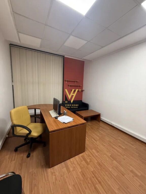 Zyrë me qera në Rruga e Elbasanit, Tiranë, 60 m²