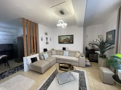 Apartament 1+1 me qera në Vila e Zogut, Durrës, 70 m². Foto 3 nga 9