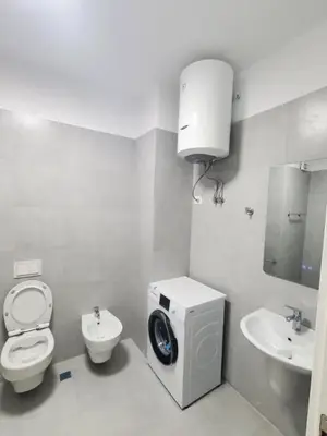 Apartament 2+1 me qera në Liqeni i Thatë, Tiranë, 120 m². Foto 4 nga 7