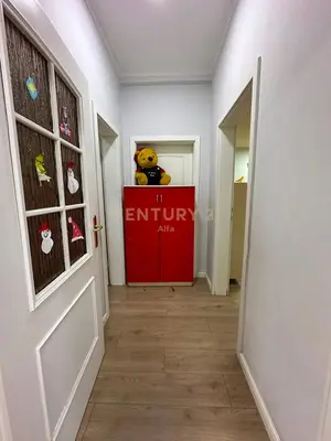 Ambient biznesi me qera në Ish Blloku, Tiranë, 175 m². Foto 10 nga 11
