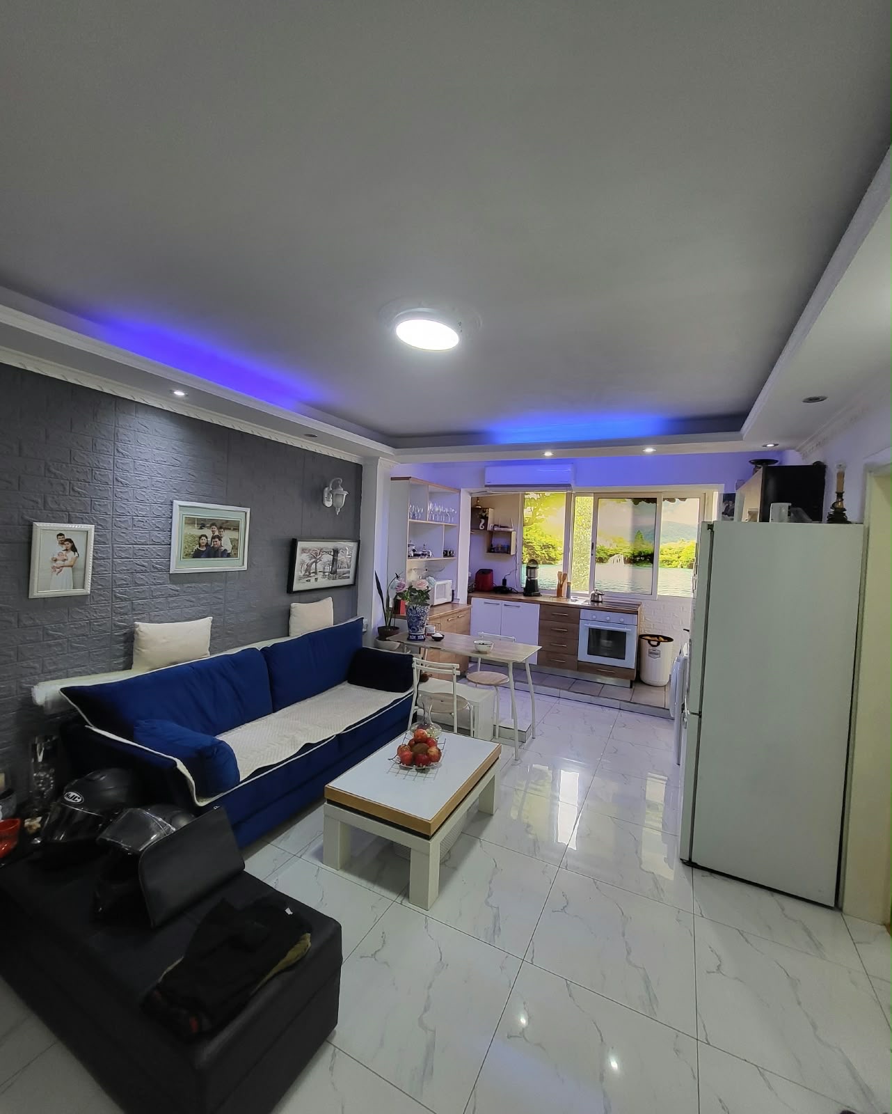 Appartamento 2+1 in vendita a Rruga e Kavajës, Tirana, 59 m². Foto 1 di 6