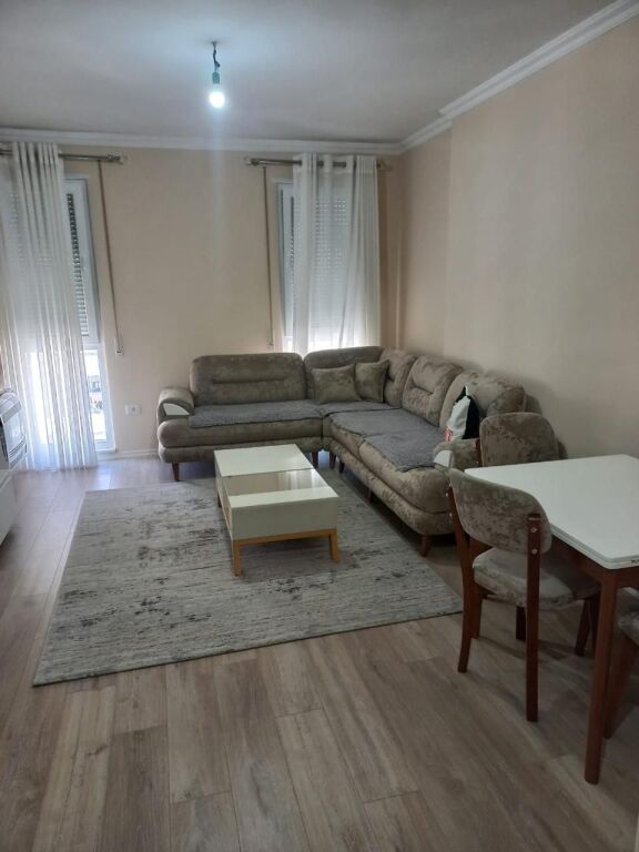 Apartment 2+1 for rent in Univers City, Tirana, 100 m². Photo 3 of 3