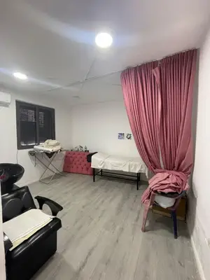 Dyqan në shitje në Rruga Andon Naçi, Durrës, 41 m². Foto 4 nga 5