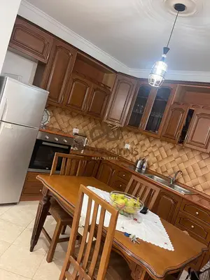 Appartamento 2+1 in affitto a Bulevardi Zogu I, Tirana, 124 m². Foto 3 di 7